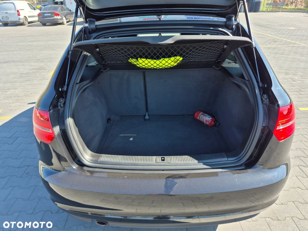 Audi A3 Sportback 2.0 TDI DPF S line Sportpaket - 31