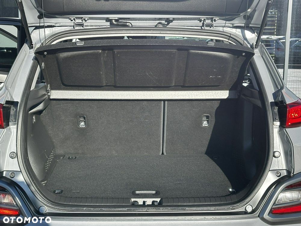 Hyundai Kona 1.6 T-GDI DCT 4WD Premium - 36