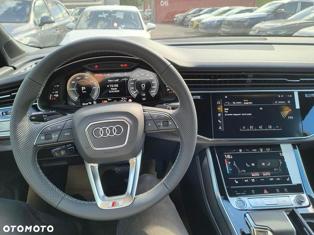 Audi Q7 - 11