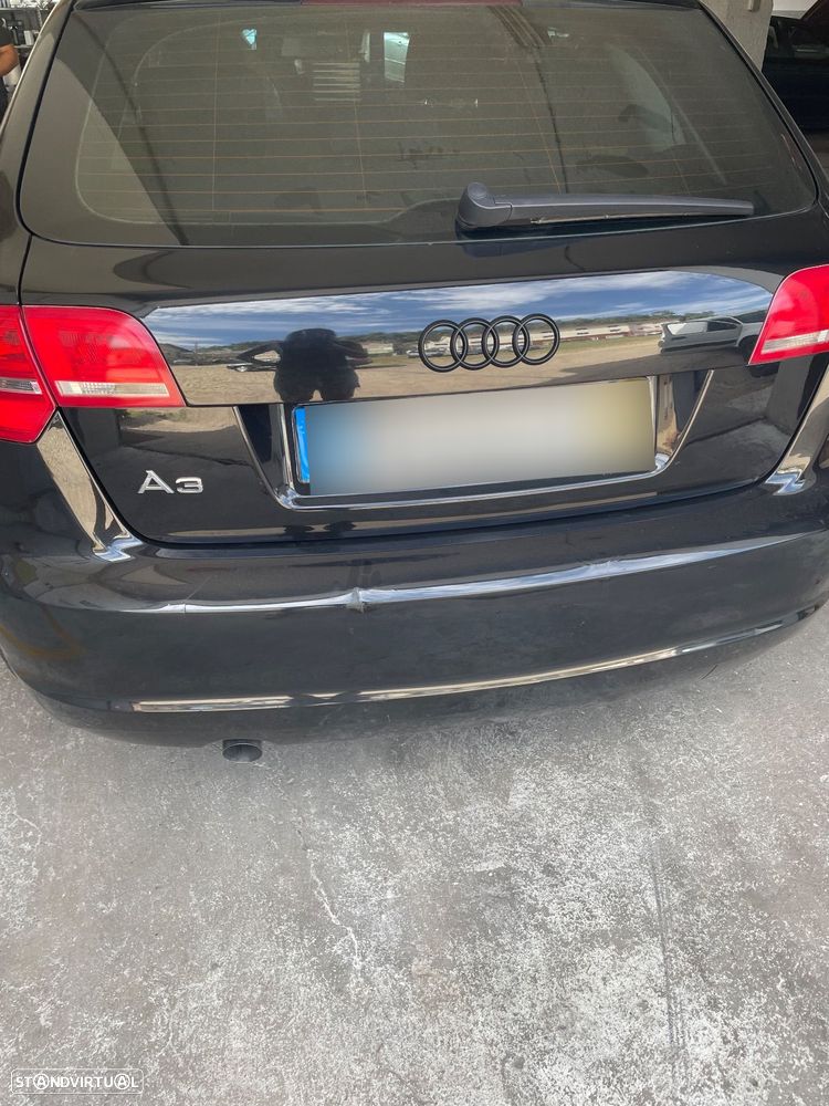 Audi A3 Sportback 1.6 TDI Attraction - 3