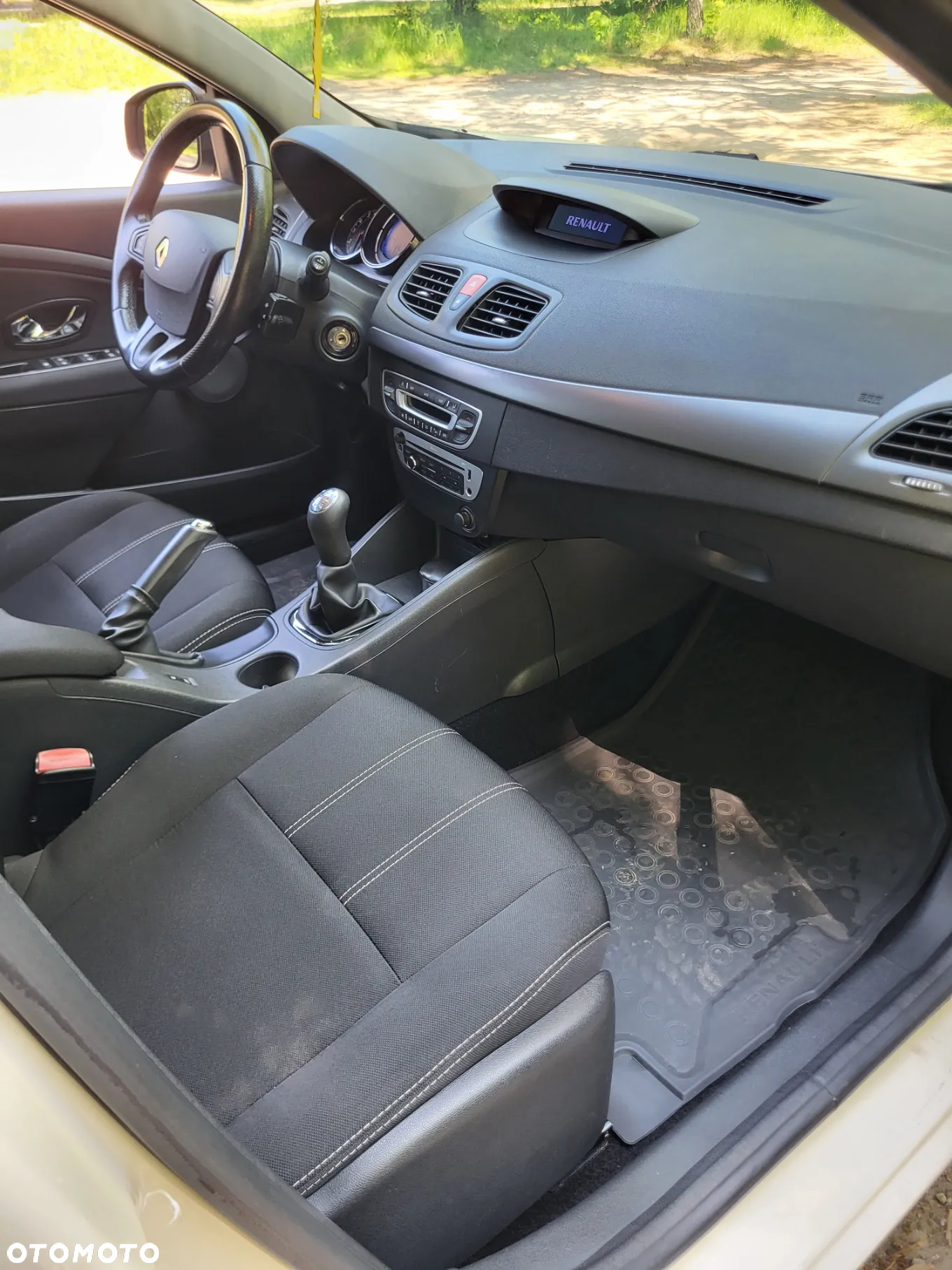 Renault Fluence - 23