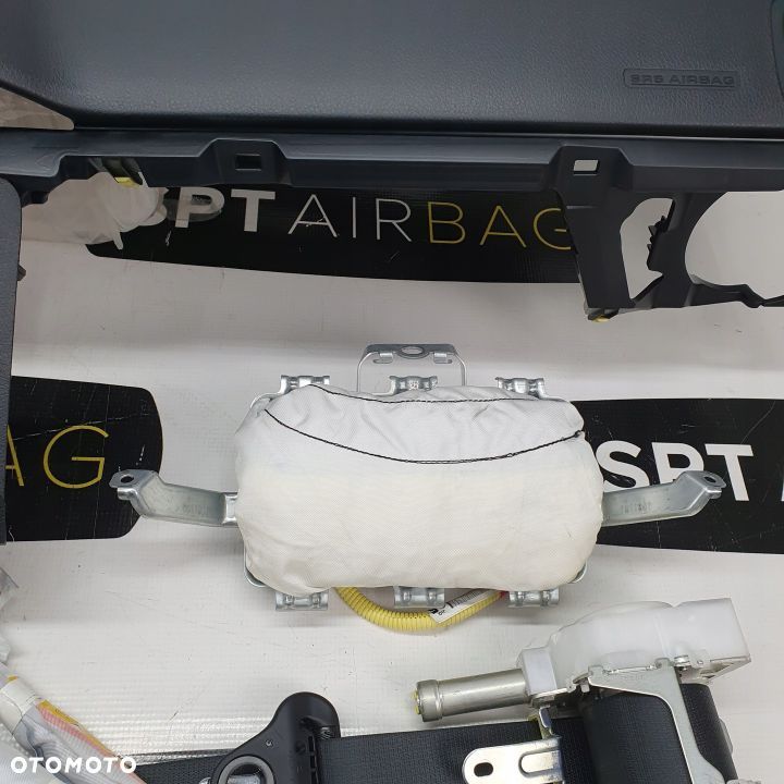 TOYOTA YARIS 3 III LIFT DESKA ROZDZIELCZA KONSOLA KOKPIT PULPIT PODUSZKI AIRBAG AIR BAG PASY KIT SET - 8