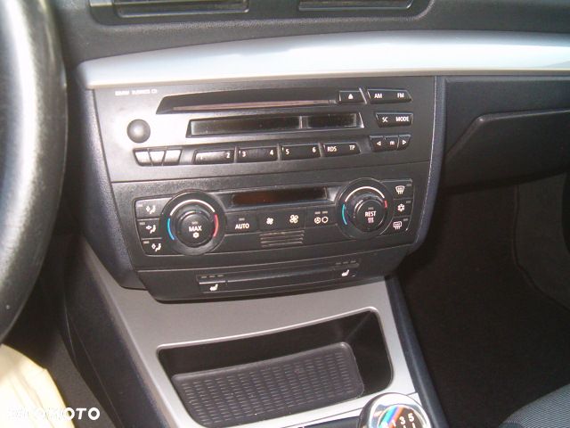 BMW Seria 1 - 25