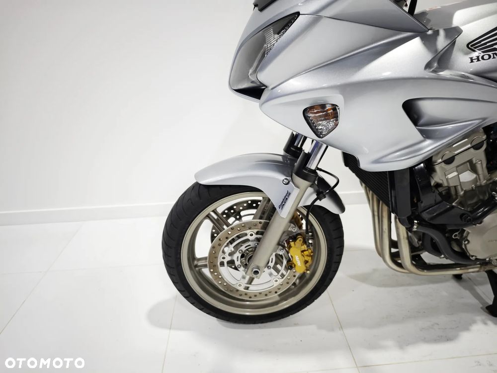 Honda CBF - 16