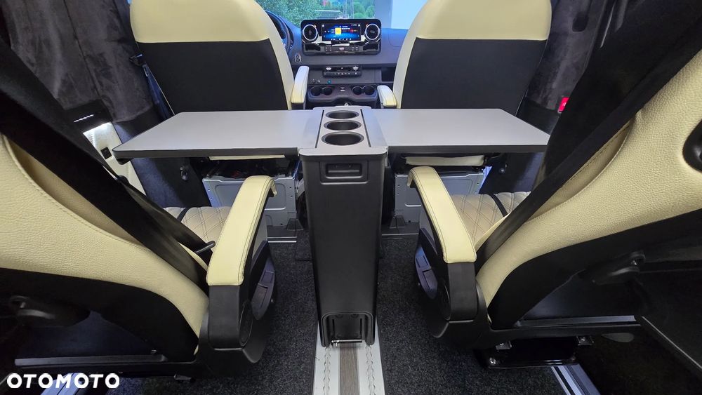 Mercedes-Benz Sprinter Standard PRO 9G-Tronic 907.253 - 21