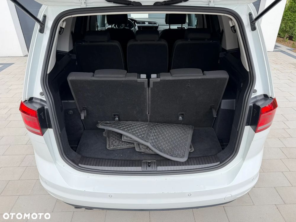 Volkswagen Touran 2.0 TDI BMT Comfortline Plus DSG - 19