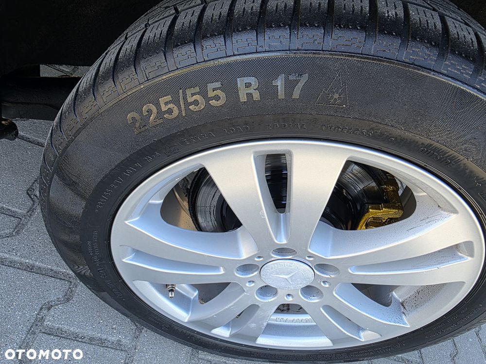 Mercedes-Benz Vito - 10