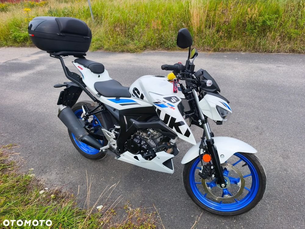 Suzuki GSX - 5