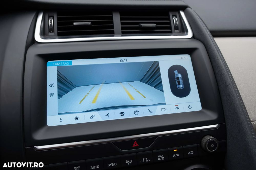 Jaguar E-Pace D150 AWD S - 14