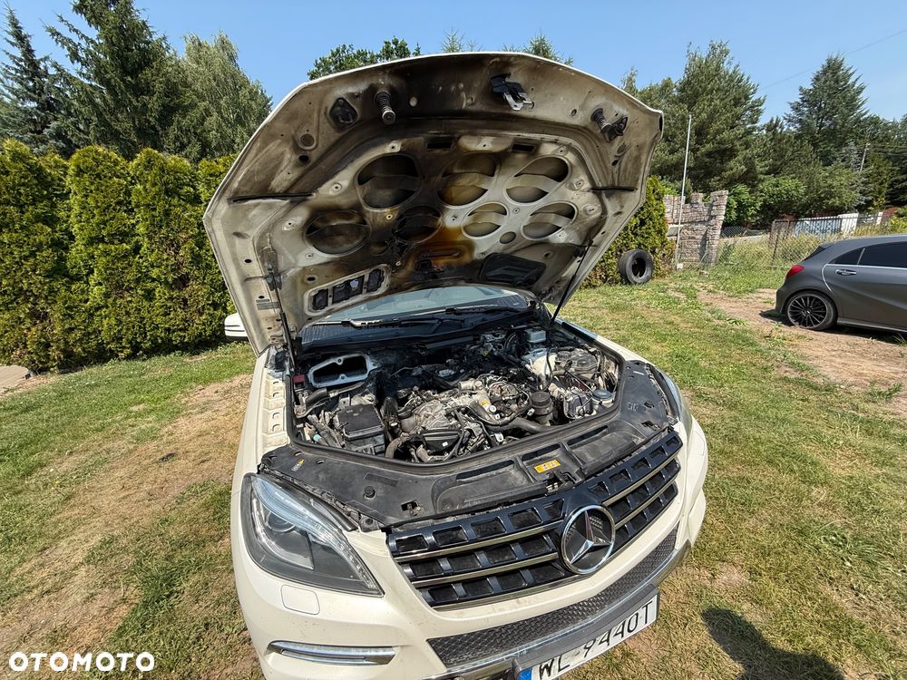 Mercedes-Benz ML 350 BlueTEC 4-Matic - 11
