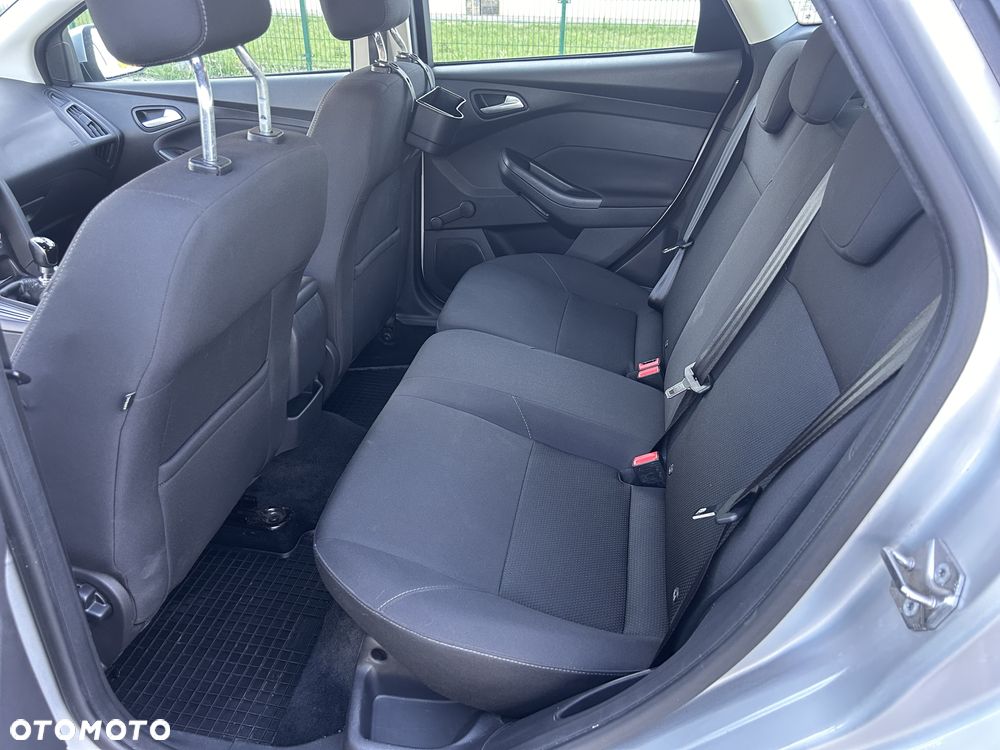 Ford Focus 1.5 TDCi Trend - 6