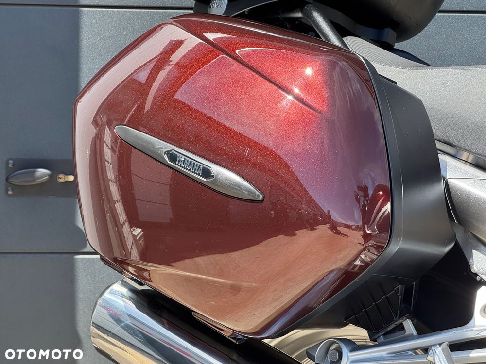 Yamaha FJR - 11