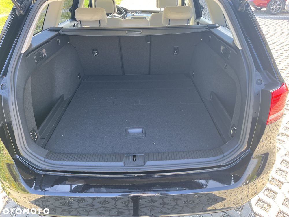 Volkswagen Passat 2.0 TDI BMT Comfortline - 9