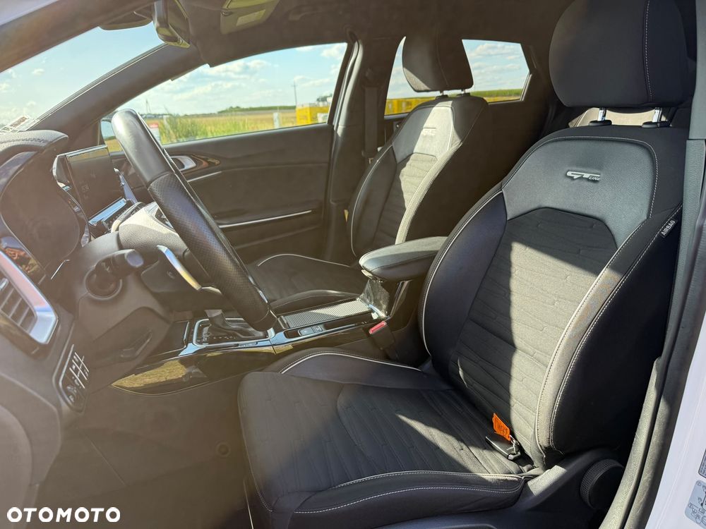 Kia ProCeed 1.5 T-GDI DCT7 OPF GT LINE - 10