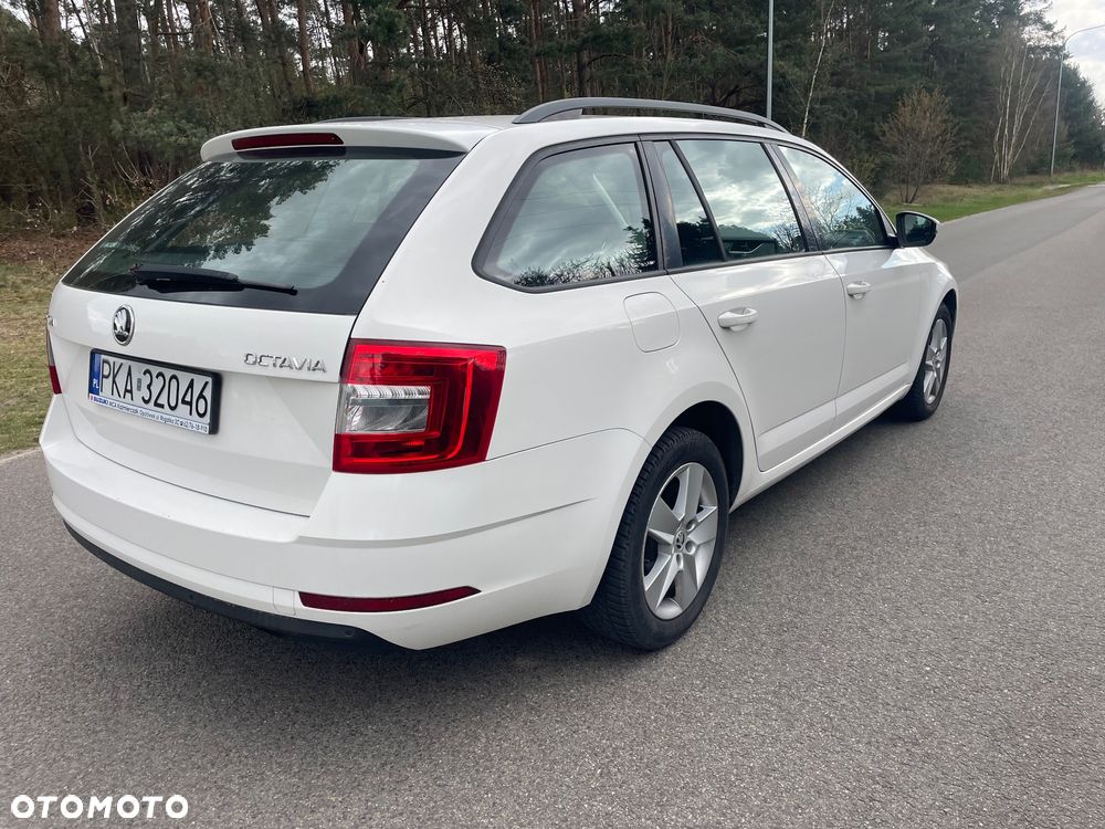 Skoda Octavia 2.0 TDI Clever - 5