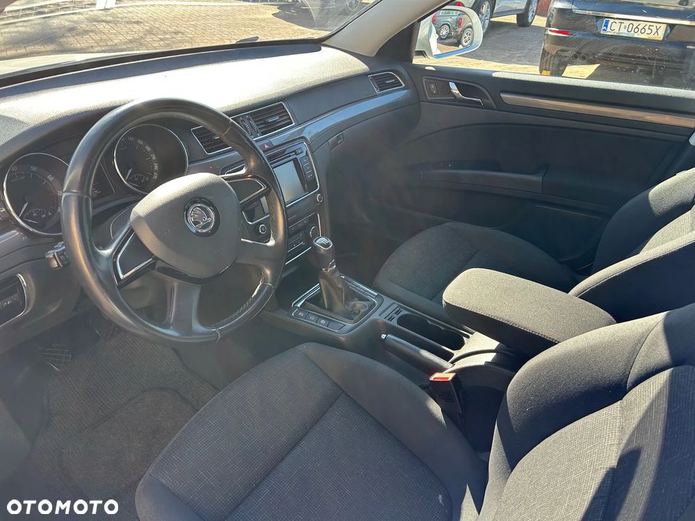Skoda Superb 1.4 TSI Elegance - 9