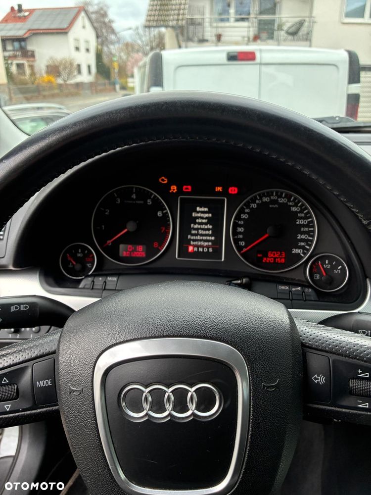 Audi A4 Avant - 6