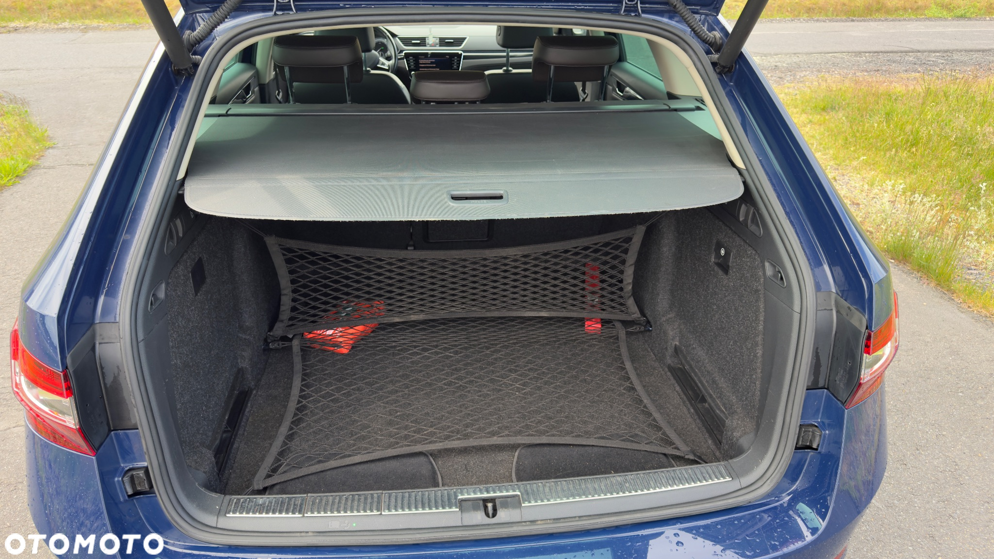 Skoda Superb 2.0 TDI L&K DSG - 9