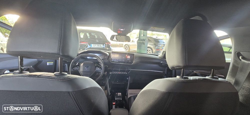 Peugeot 2008 Hybrid 136 e-DSC Allure - 18