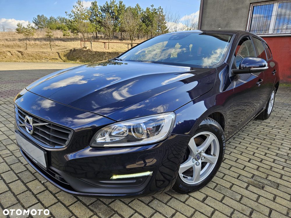 Volvo V60 D4 Momentum - 2