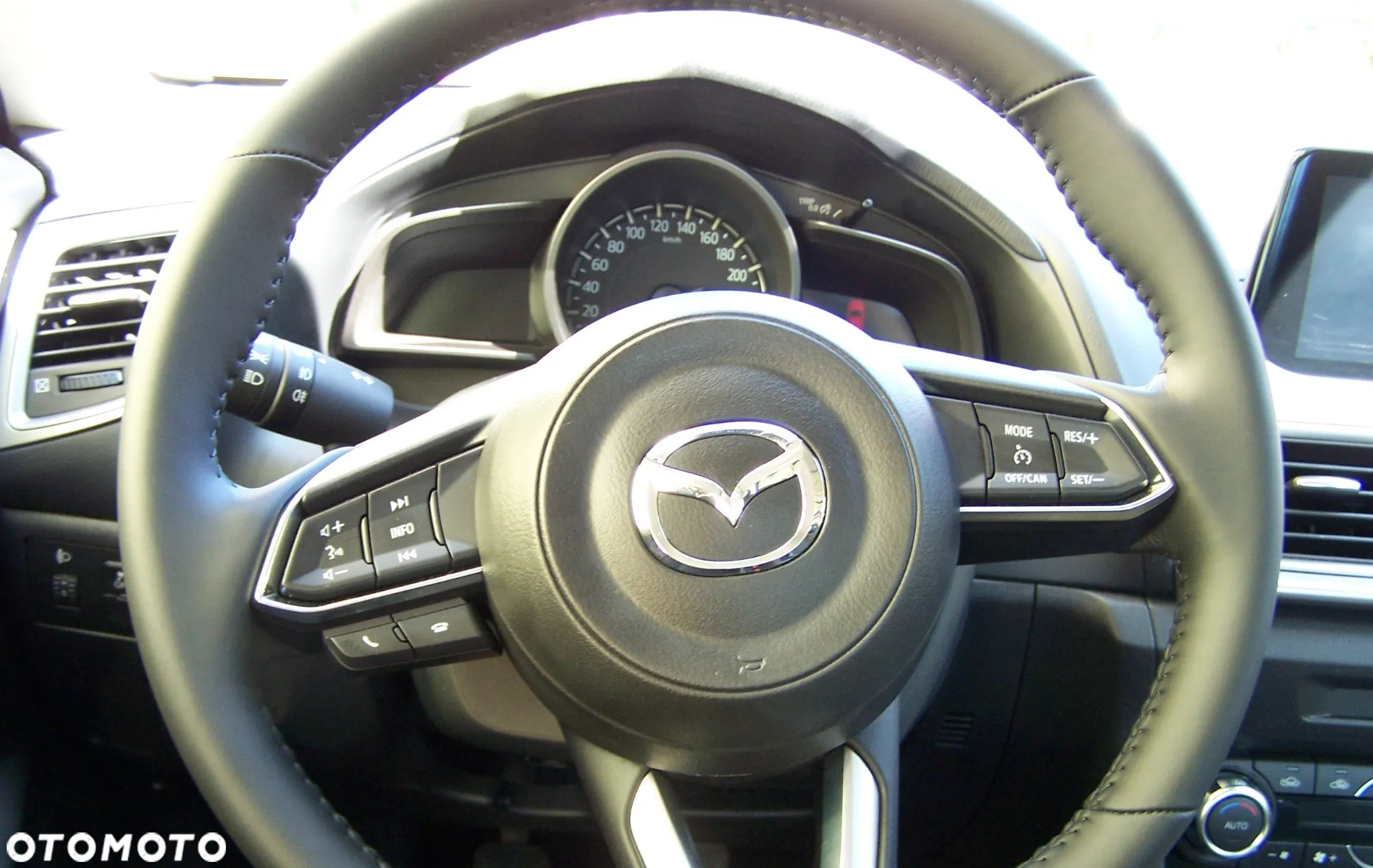 Mazda 3 2.0 Skymotion - 7