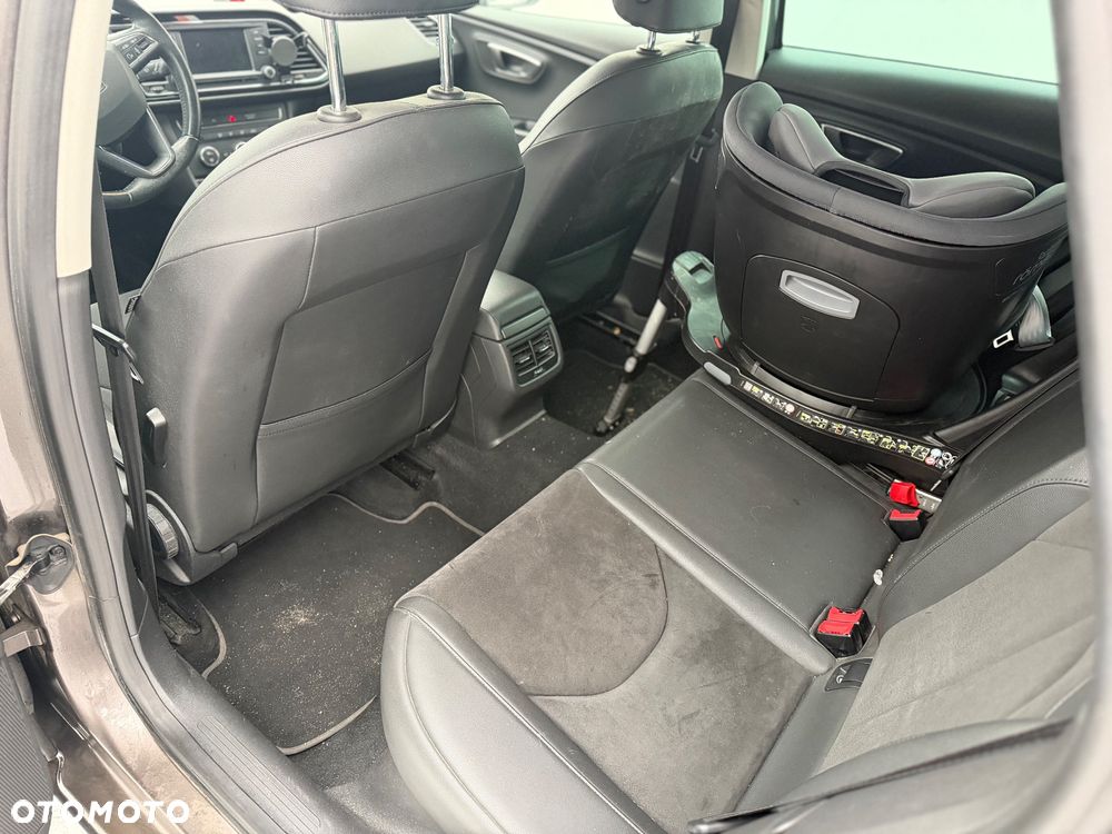 Seat Leon 1.6 TDI ECOMOTIVE Reference S&S - 12