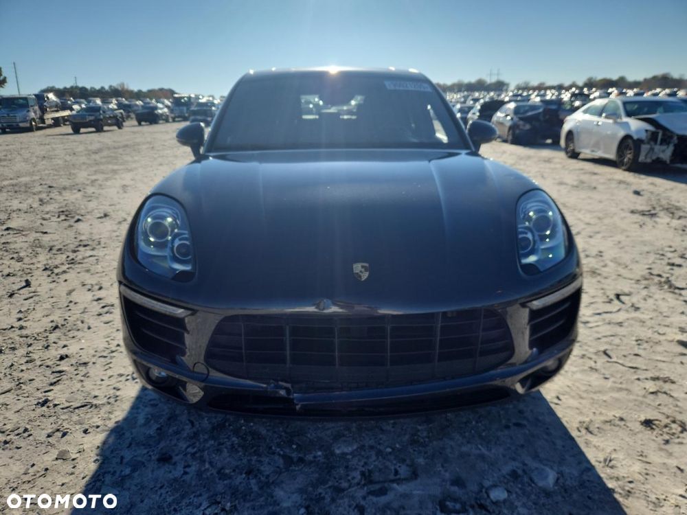 Porsche Macan - 3