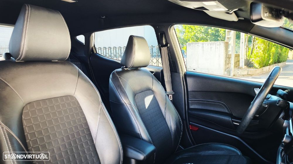 Ford Fiesta 1.0 EcoBoost Active - 9