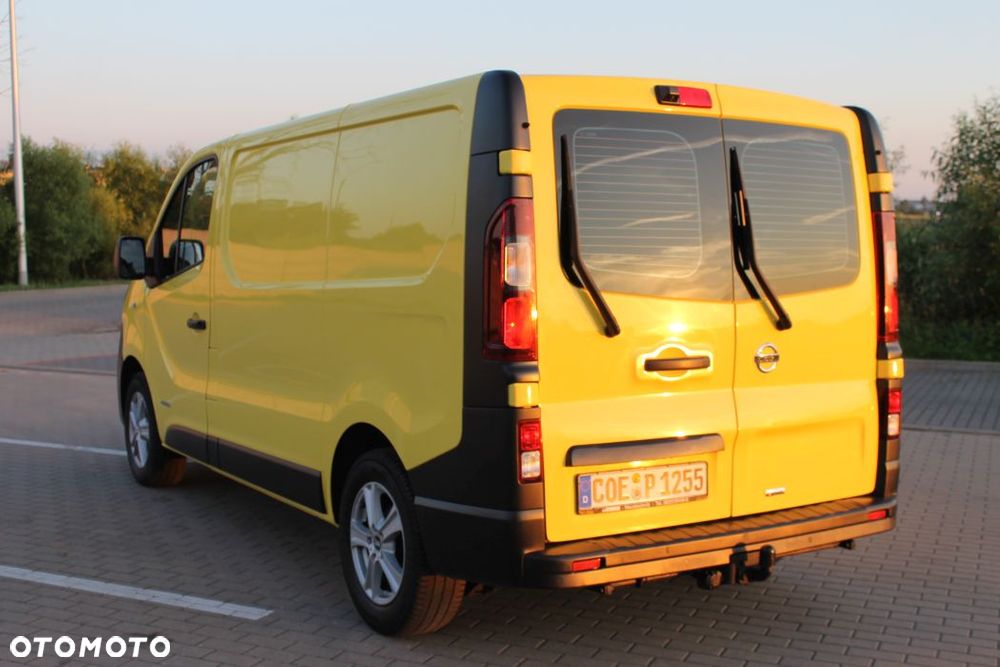 Nissan NV 300 - 5