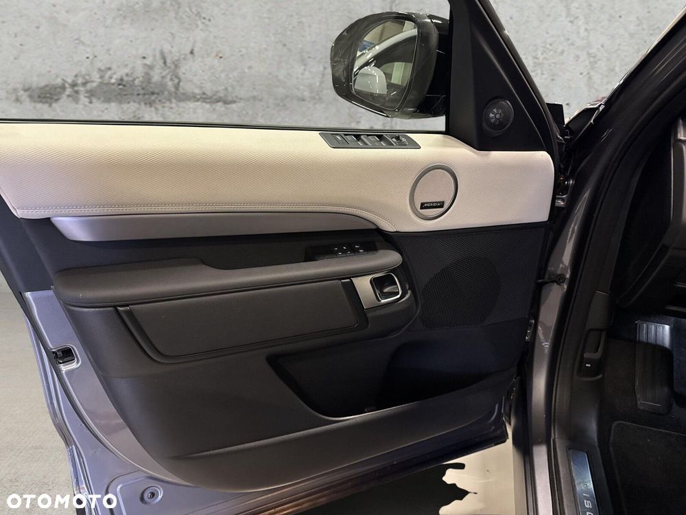 Land Rover Discovery - 12