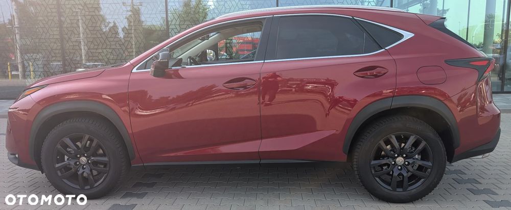 Lexus NX 200t AWD Luxury Line - 32