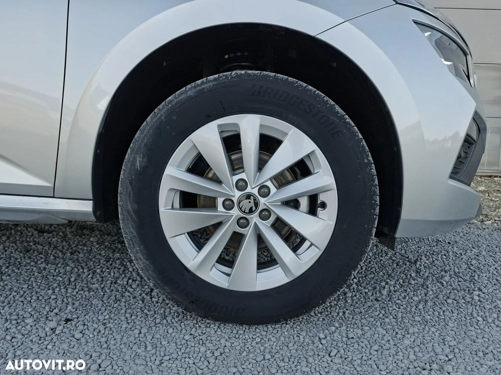 Skoda Kamiq 1.0 TSI DSG Selection - 28