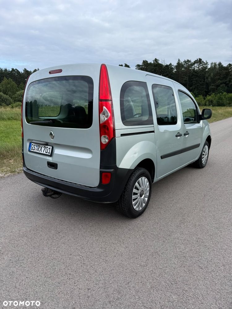 Renault Kangoo 1.6 8V Happy Family - 6