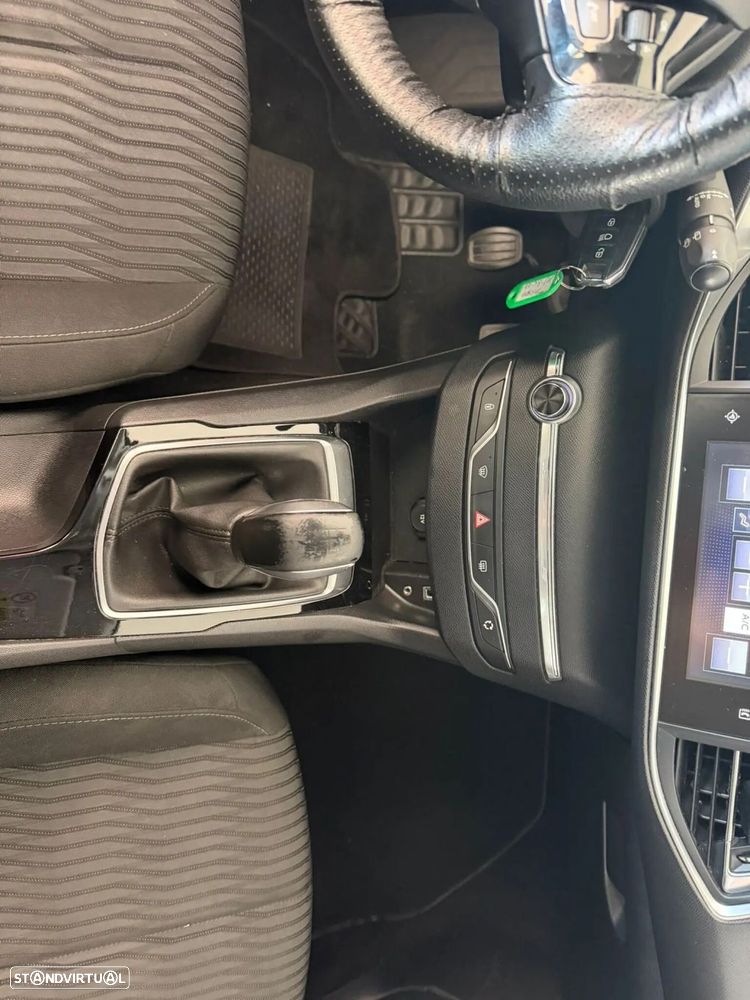 Peugeot 308 SW BlueHDi 100 Stop & Start Nível 1 Business-Line - 15