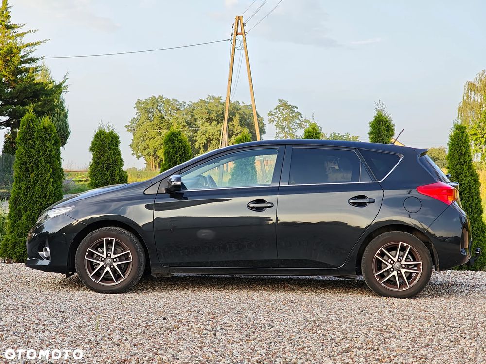 Toyota Auris 1.6 Sol - 5