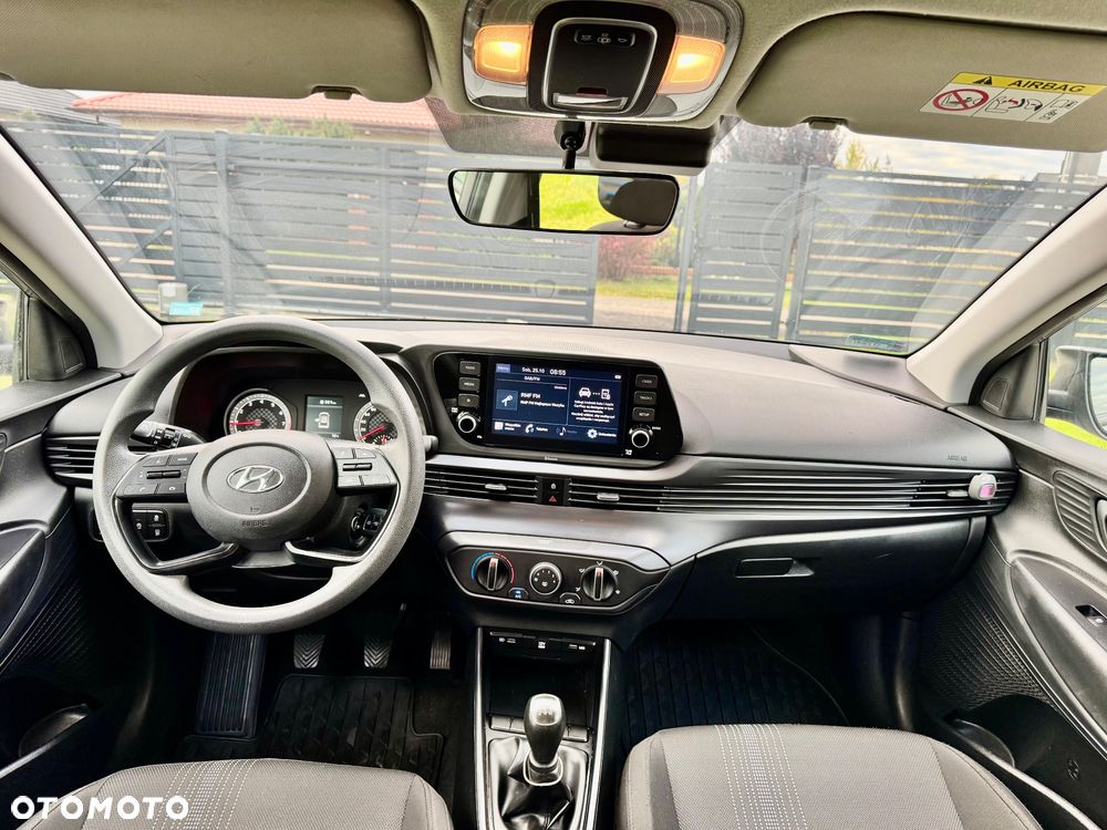 Hyundai i20 1.2 Modern - 12