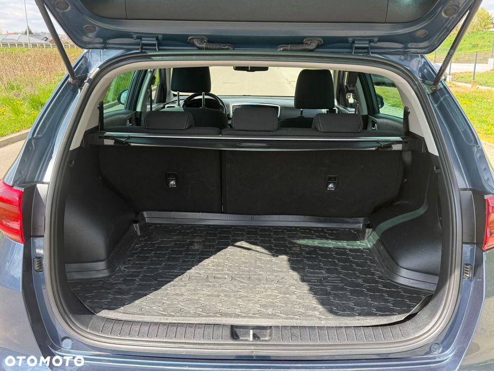 Kia Sportage 1.6 CRDI AWD Eco-Dynamics+ (48V M-H) DCT PLATINUM - 14