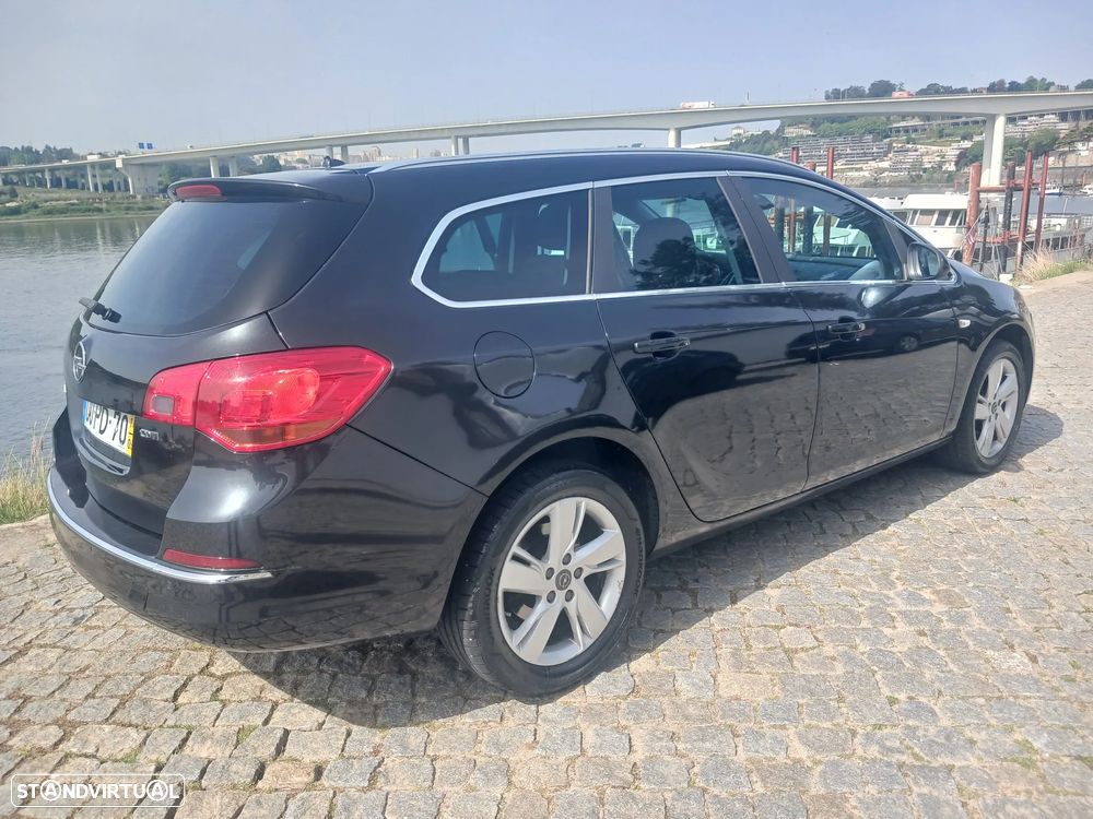 Opel Astra Sports Tourer 1.6 CDTi Executive S/S - 19