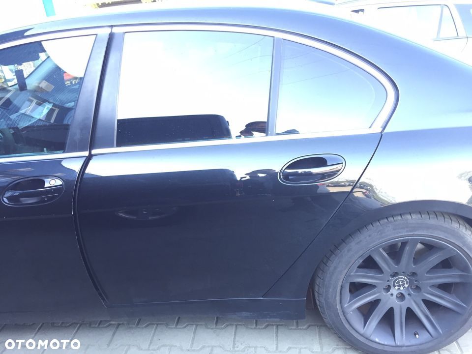 BMW 7 E65 drzwi lewe tył 475/9 black sapphire - 1