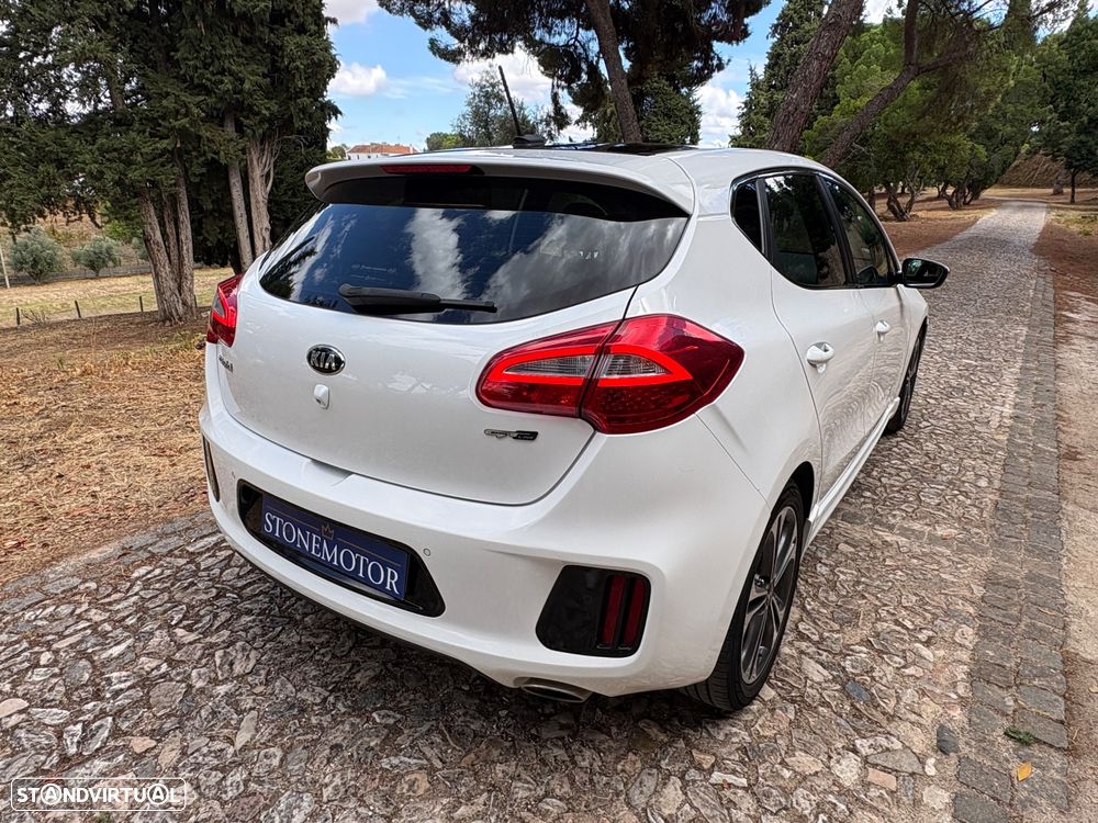 Kia Ceed 1.6 CRDi GT Line - 8