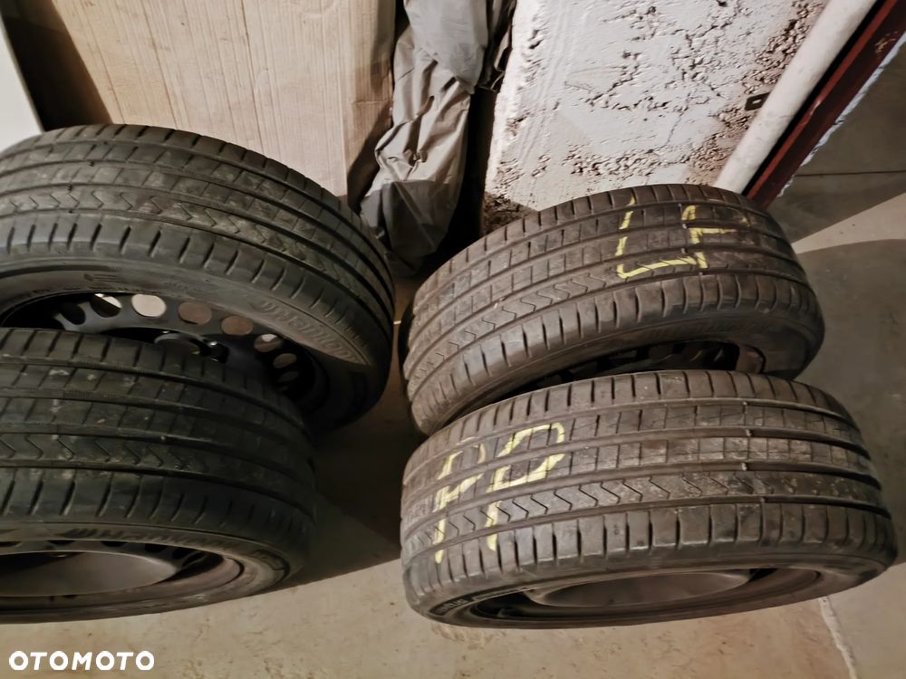 Volkswagen Passat 2.0 TDI DSG Comfortline - 9