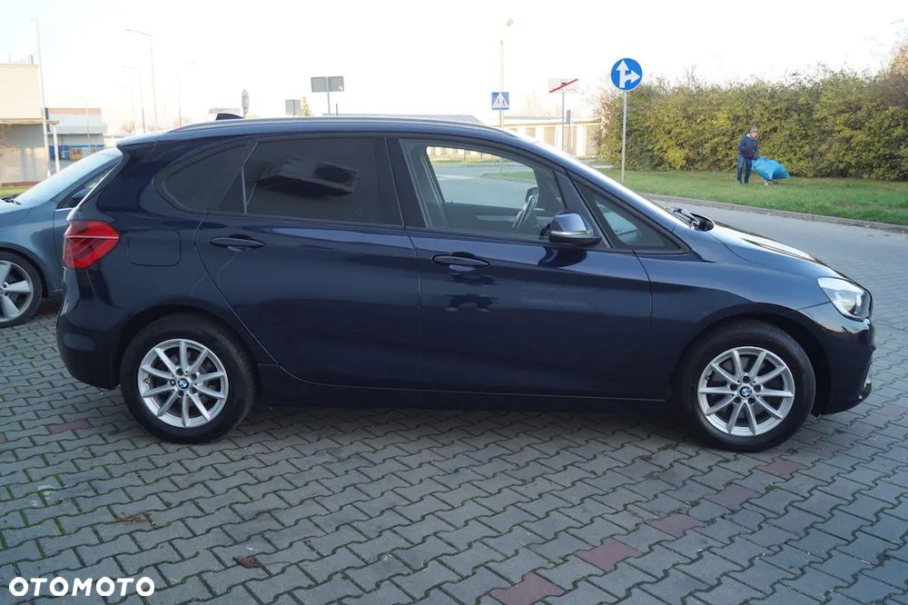 BMW Seria 2 218i Advantage - 15