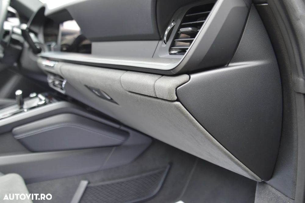 Porsche 911 Targa 4 GTS PDK - 22