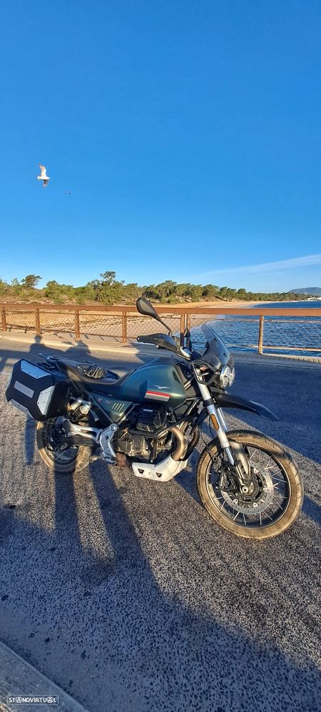 Moto Guzzi V85 V85TT - 3