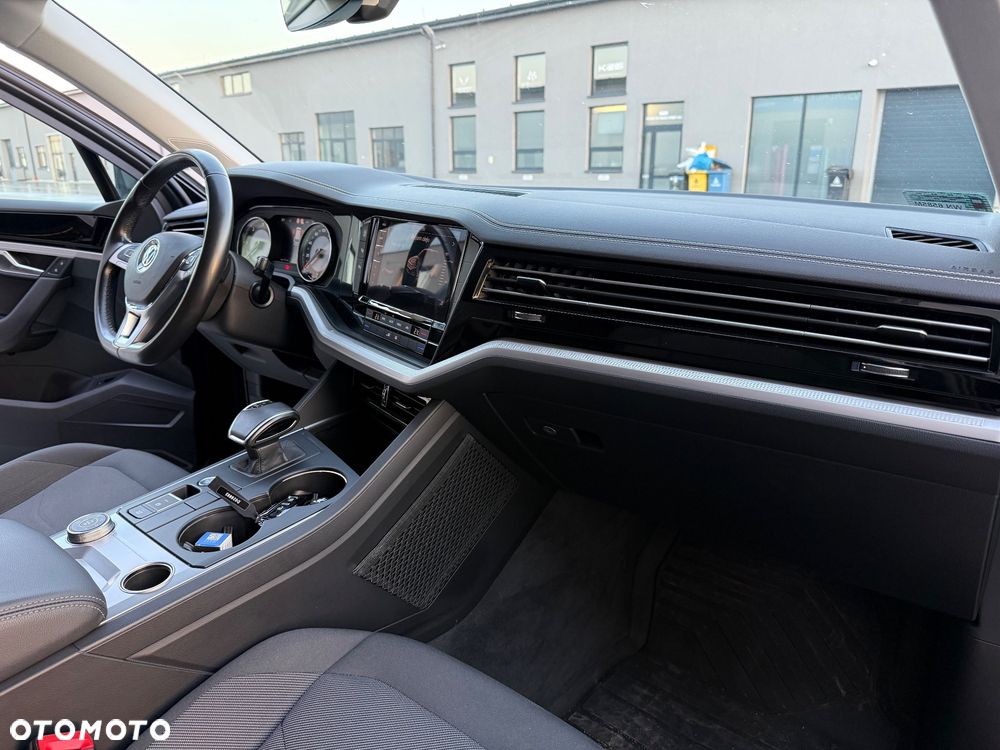 Volkswagen Touareg 3.0 V6 TDI SCR 4Mot - 16