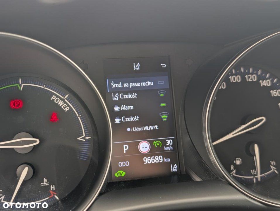 Toyota C-HR - 16
