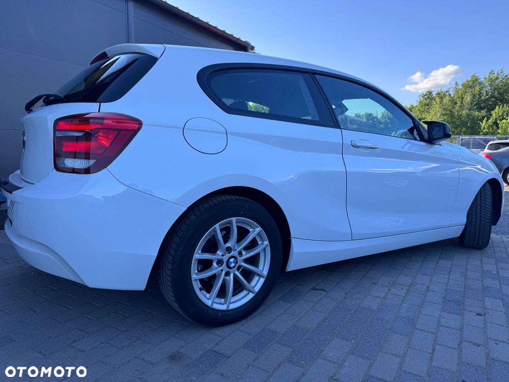 BMW Seria 1 118d - 12