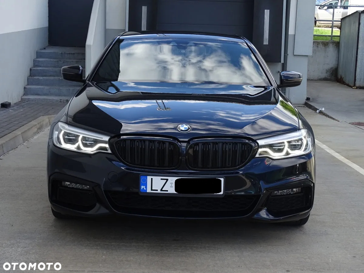 BMW Seria 5 520d M Sport - 2