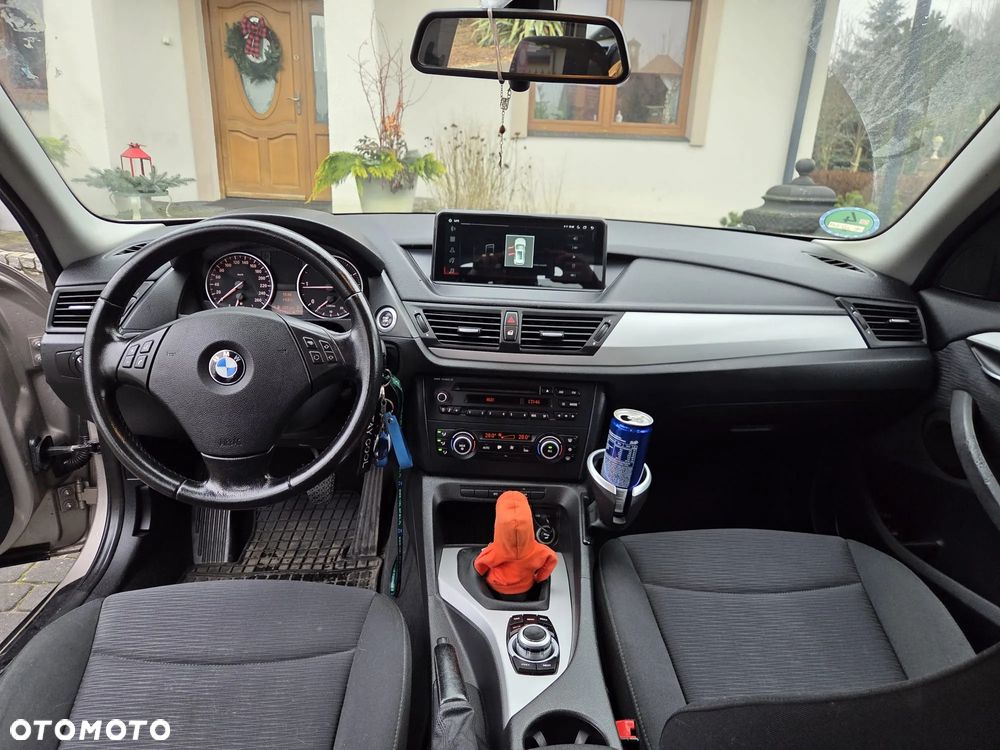 BMW X1 sDrive18d - 15