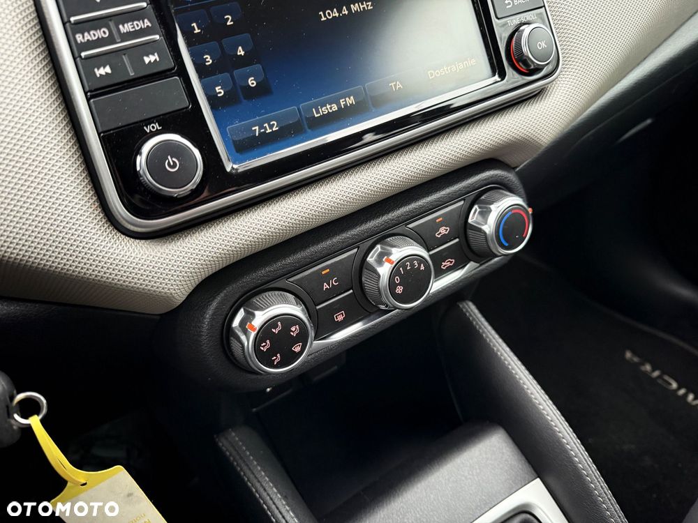 Nissan Micra 1.0 Acenta - 31